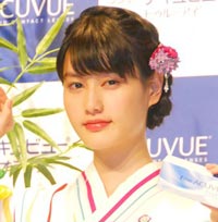 橋本愛