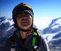 エベレスト登頂に挑戦するイモトアヤコ