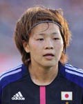 宮間あや