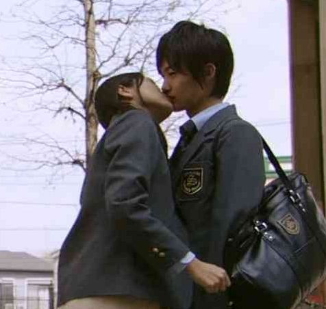 『探偵学園Q』でのキスシーン