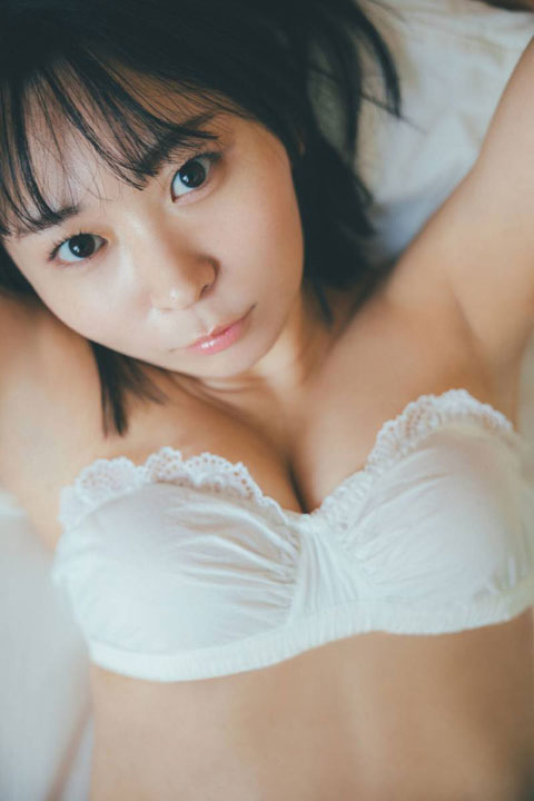 アンゴラ村長 写真集が爆売れ