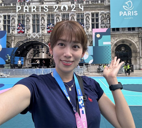 中川安奈アナ パリ中継