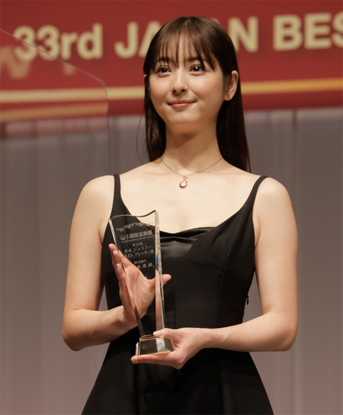 佐々木希ベストドレッサー賞
