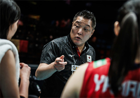 眞鍋前監督 コート外で見せていた別の顔