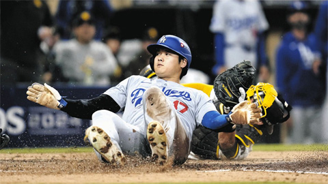 大谷翔平 本塁突入の瞬間6