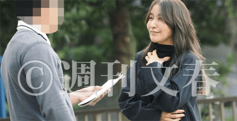 鈴木紗理奈 直撃取材に涙目動揺