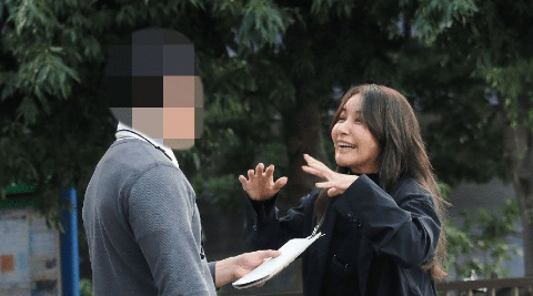 鈴木紗理奈 直撃取材に涙目動揺