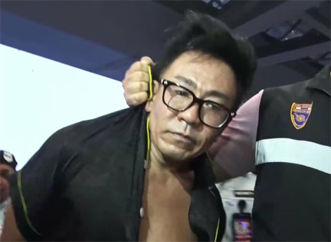 日本へ強制送還される山口哲哉容疑者 