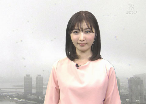 学生キャスター時代の大坪彩織