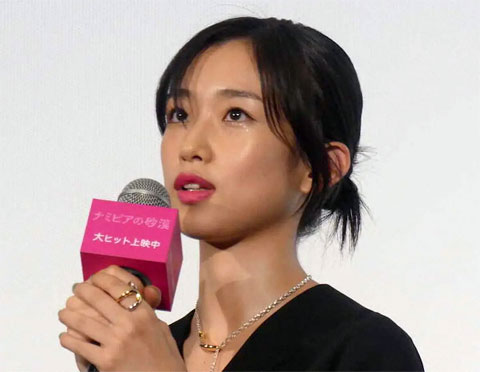 『ナミビアの砂漠』舞台挨拶での河合優実